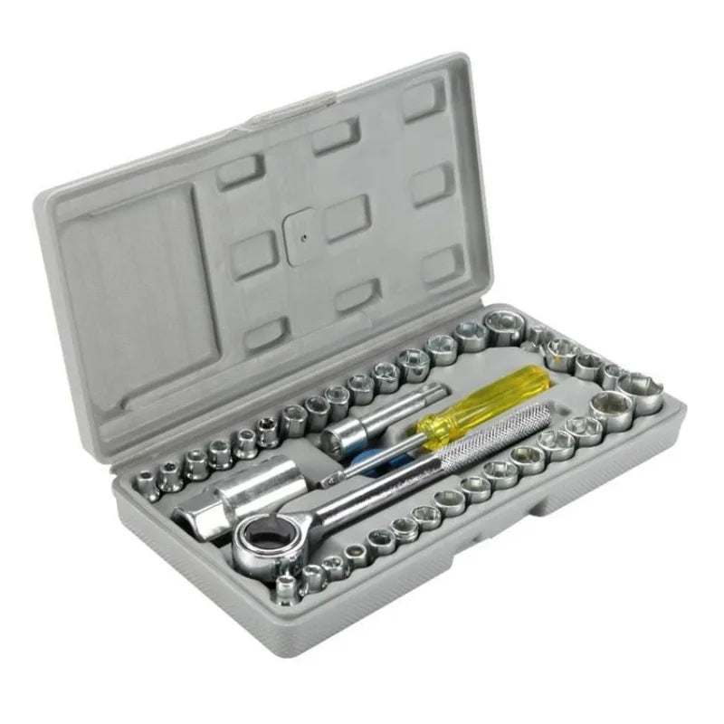 Compact-Multi-Purpose-Tool-Kit